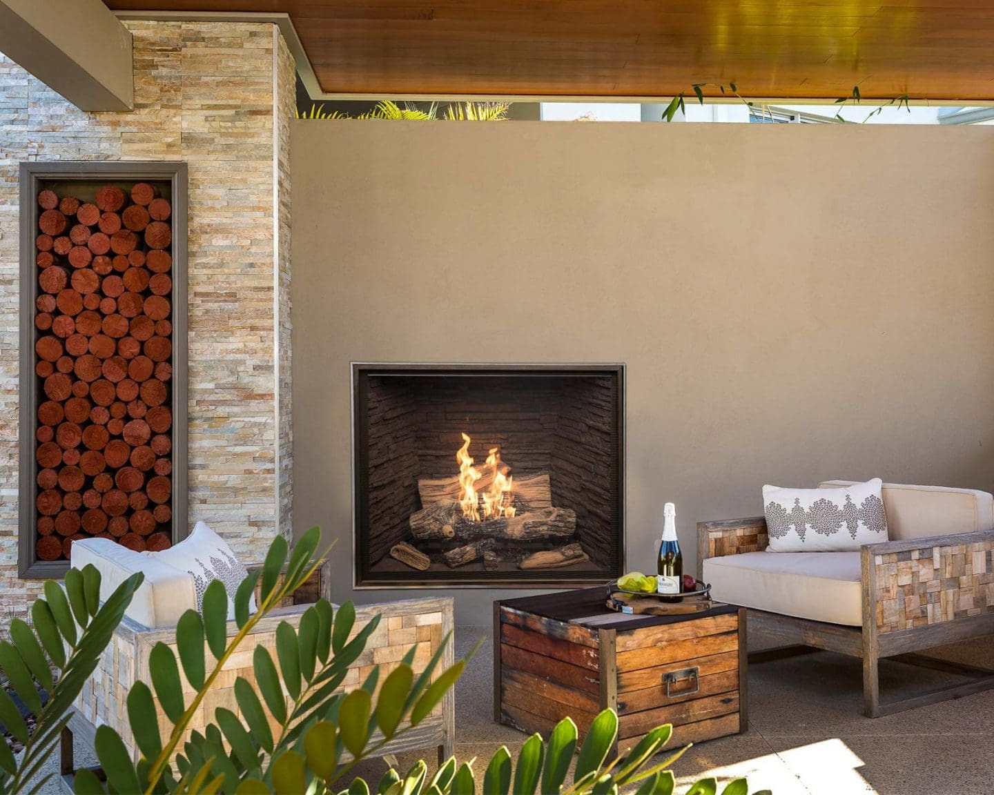 TC42-Outdoor-with-Madison-Panels-and-Chalet-Burner-1608x1286-1