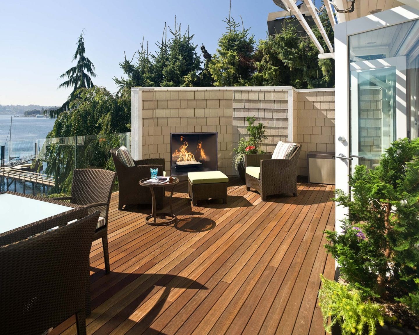TC42-Outdoor-with-Titanium-Panels-and-Diamond-Burner-1608x1286-1