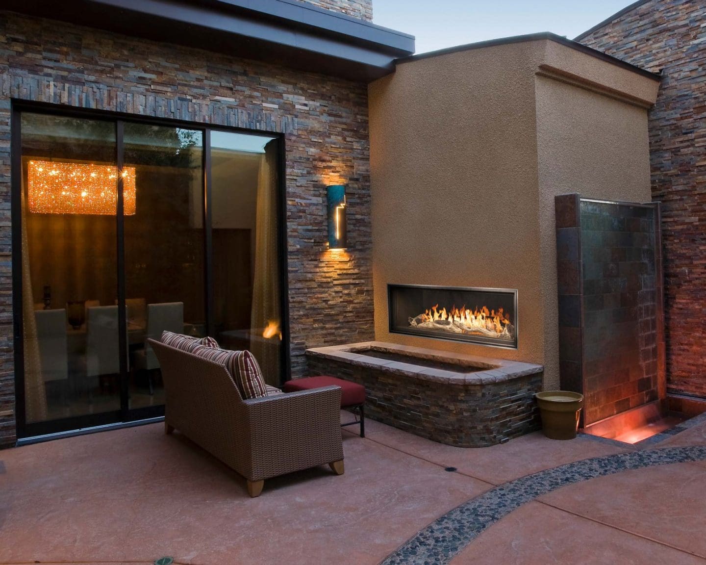 WS54-Outdoor-with-Diamond-Burner-and-Long-Beach-Logset-1608x1286-1