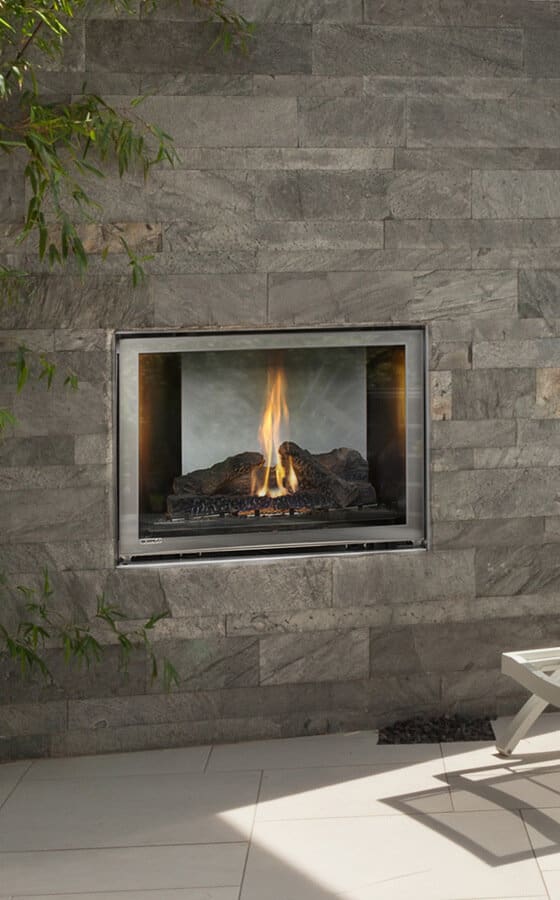 montigo-traditional-residential-fireplace-single-sided-ventless-outdoor-H34VO-560x900-560x900-1