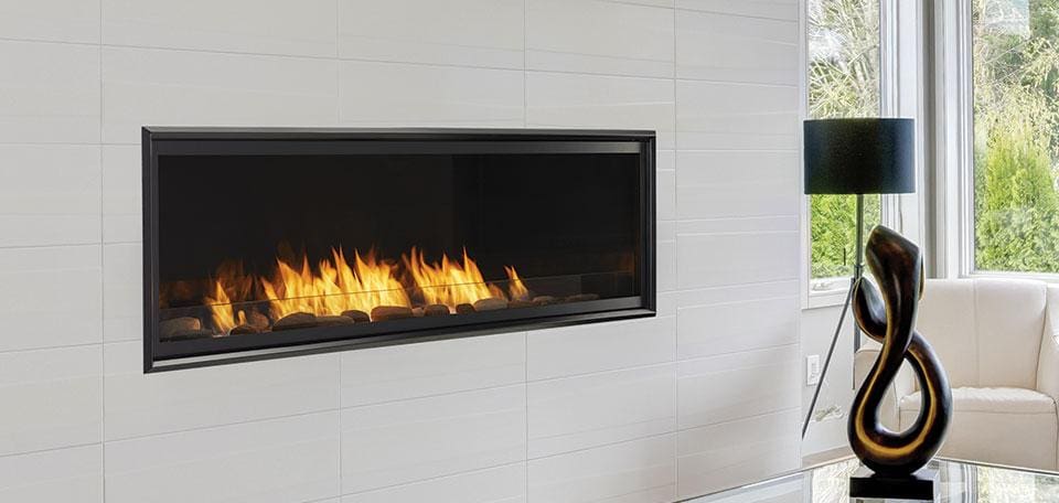 fpdotcom Artisan-Linear-60-in-vent-free-fireplace-in-white-wall-in-modern-living-room-with-views-to-outdoor-patio 960x456-jpg