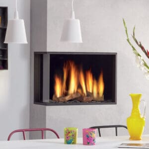 D53500 1050x700px 1 Global Fires Global 60 Corner BF houtset ceraglass landscape