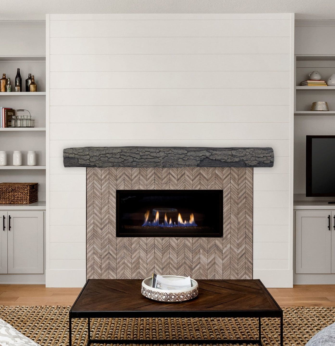 Vignette Eclipse HalfRoundSleeper white shiplap-herringbone-surround adstk 11.2023copy